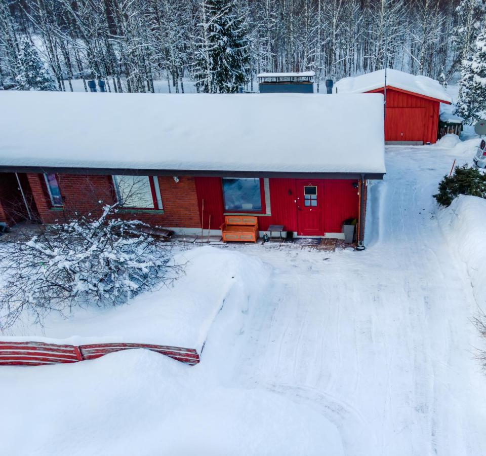 Poppelstrand Nuuksio, Pet Friendly Guest Apartment Kültér fotó